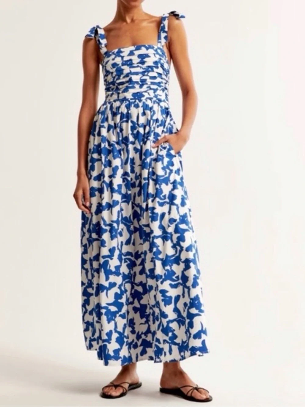 Abercrombie & Fitch Blue & White Floral Ruched Tie-Strap Maxi Dress